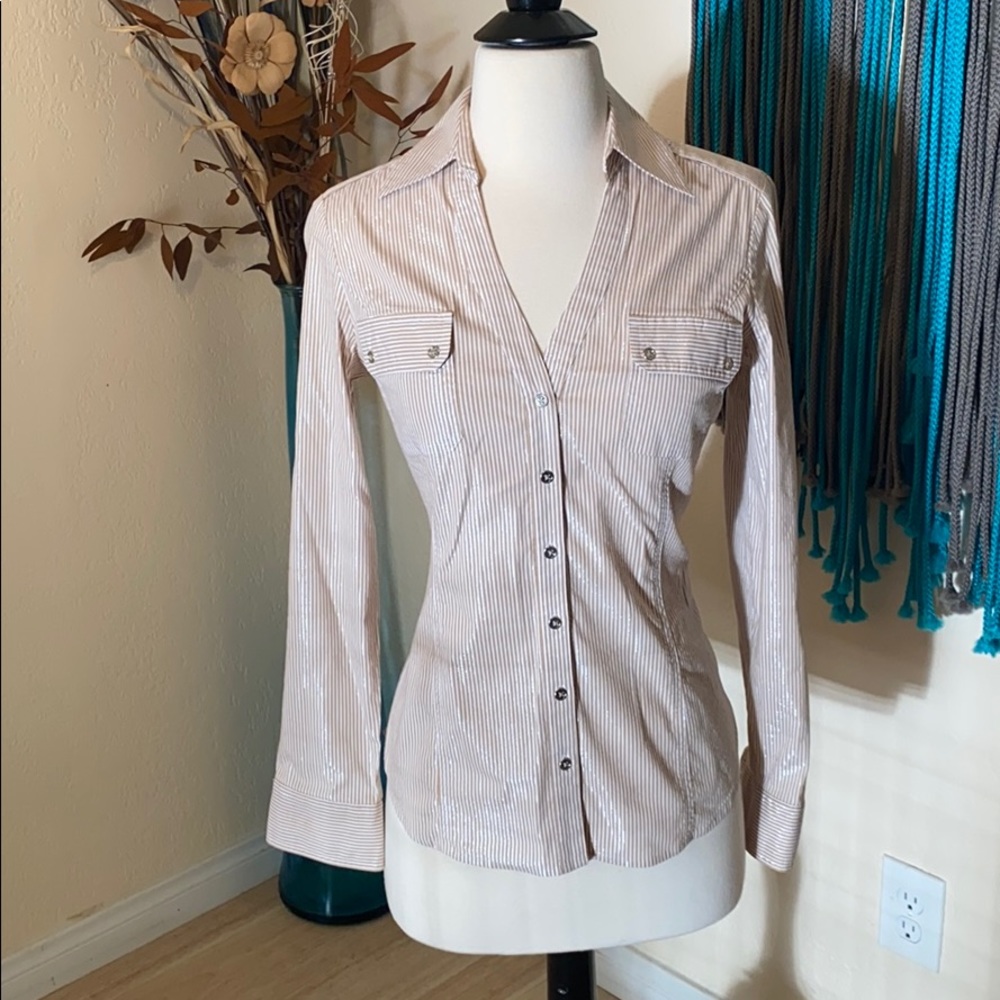 Express button down